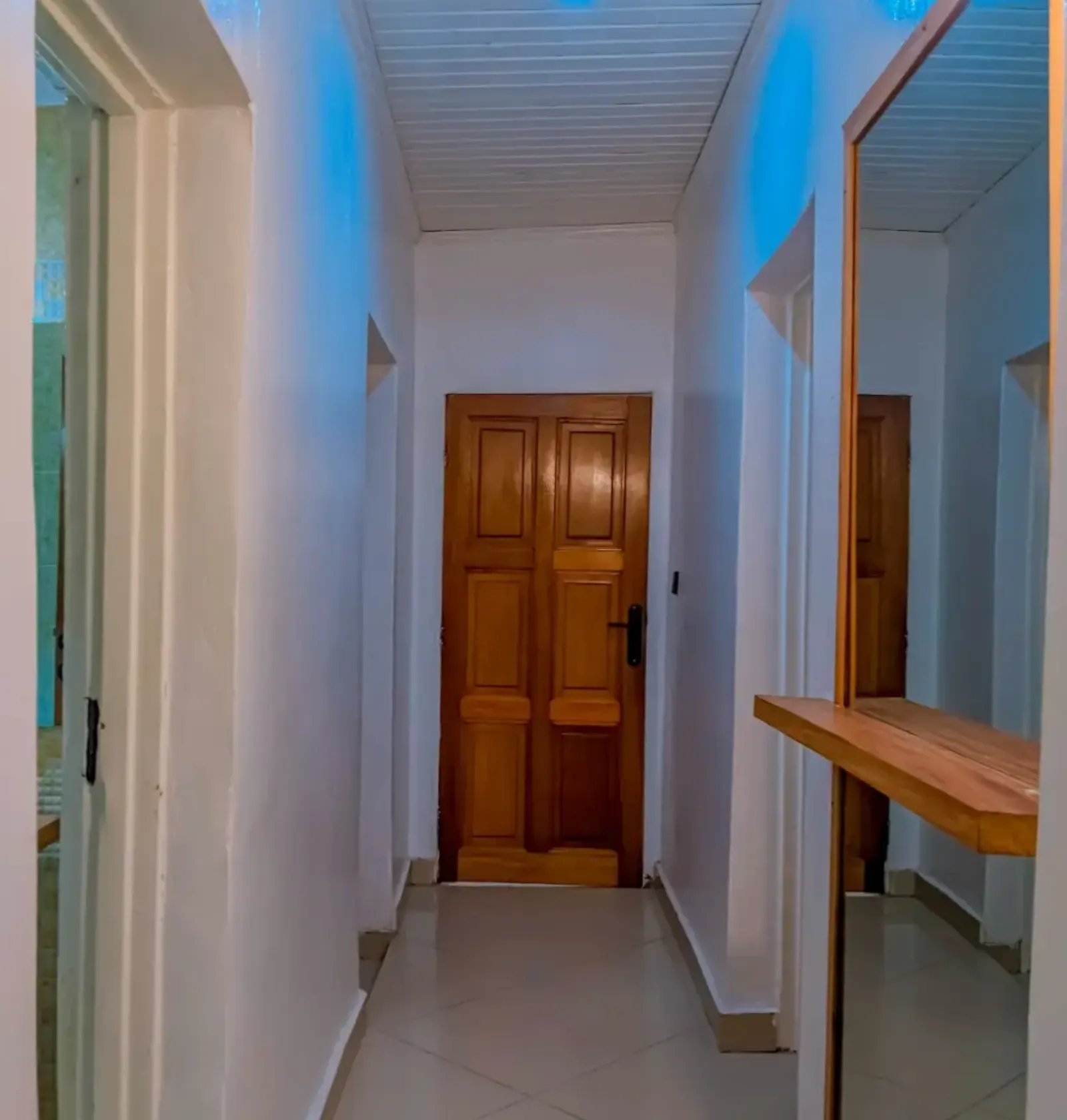 Lakeview Family House · Garden House, Rubona · Three Bedrooms on the Lake Road